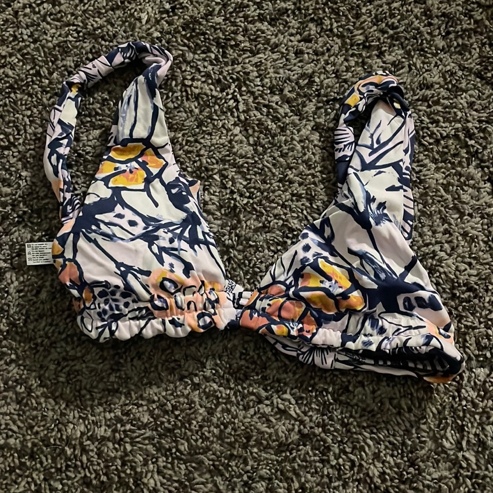 maaji bikini top REVERSABLE